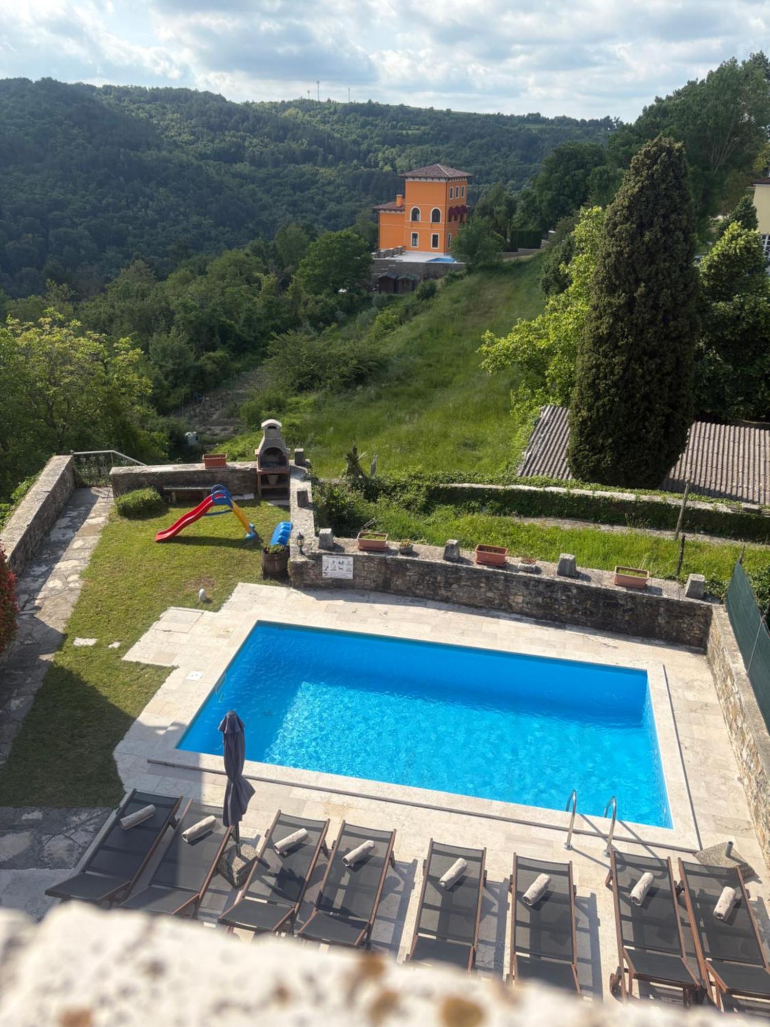 Villa Letizia Oprtalj Zewnętrze zdjęcie