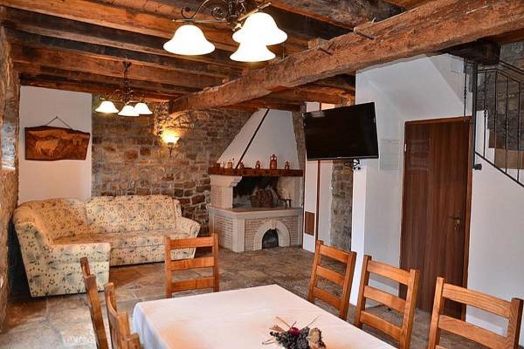 Villa Letizia Oprtalj Pokój zdjęcie